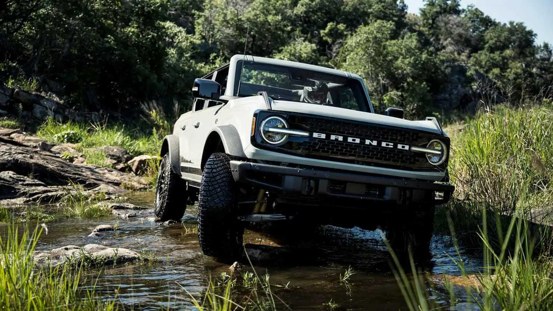 2022 Ford Bronco Everglades Announced With Factory Winch, Snorkel 1 2022 Ford Bronco Everglades Announced With Factory Winch, Snorkel