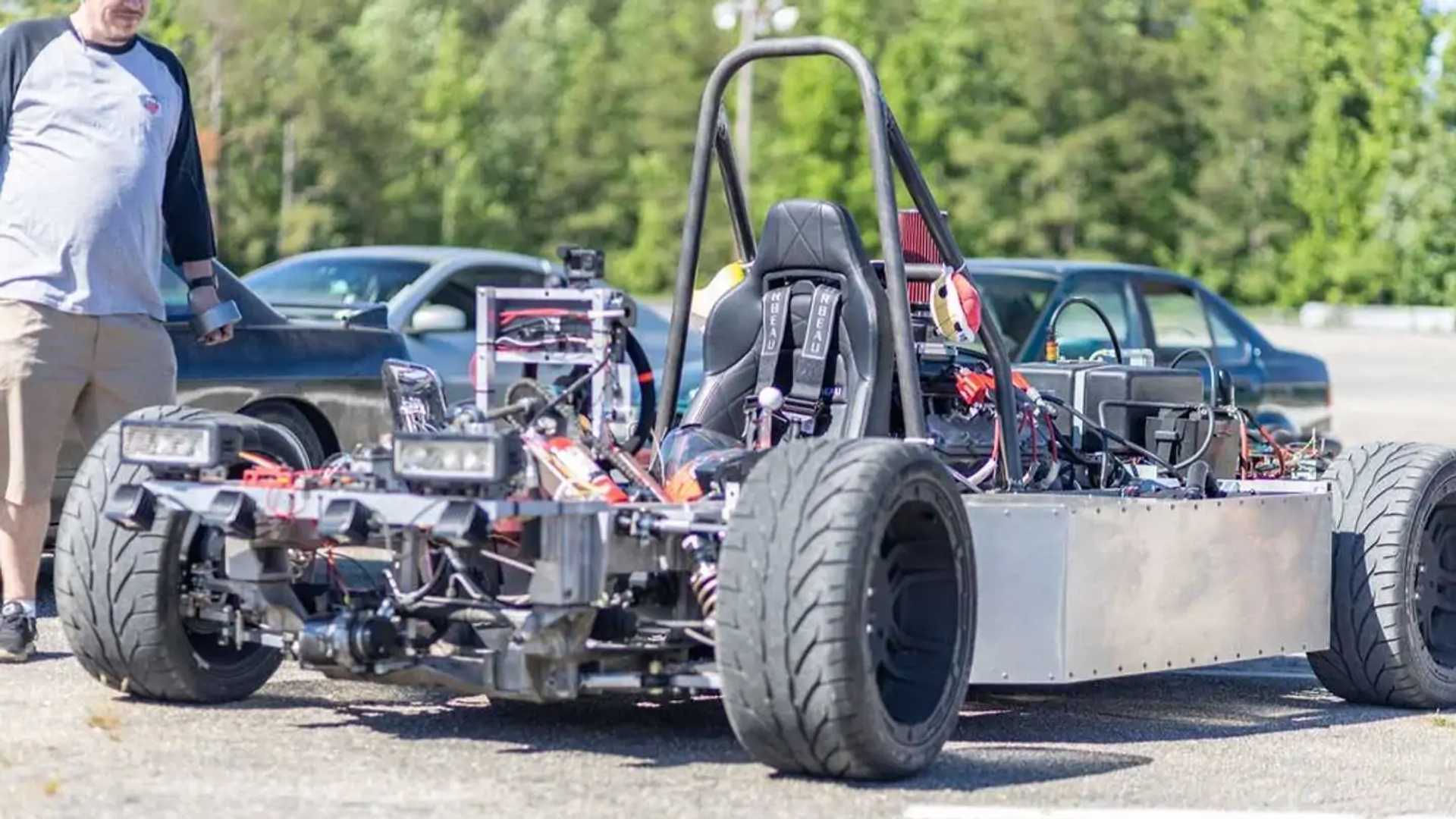 Mid-Engined Corvette C5 Kart Is All Kinds Of Awesome 1 Mid-Engined Corvette C5 Kart Is All Kinds Of Awesome