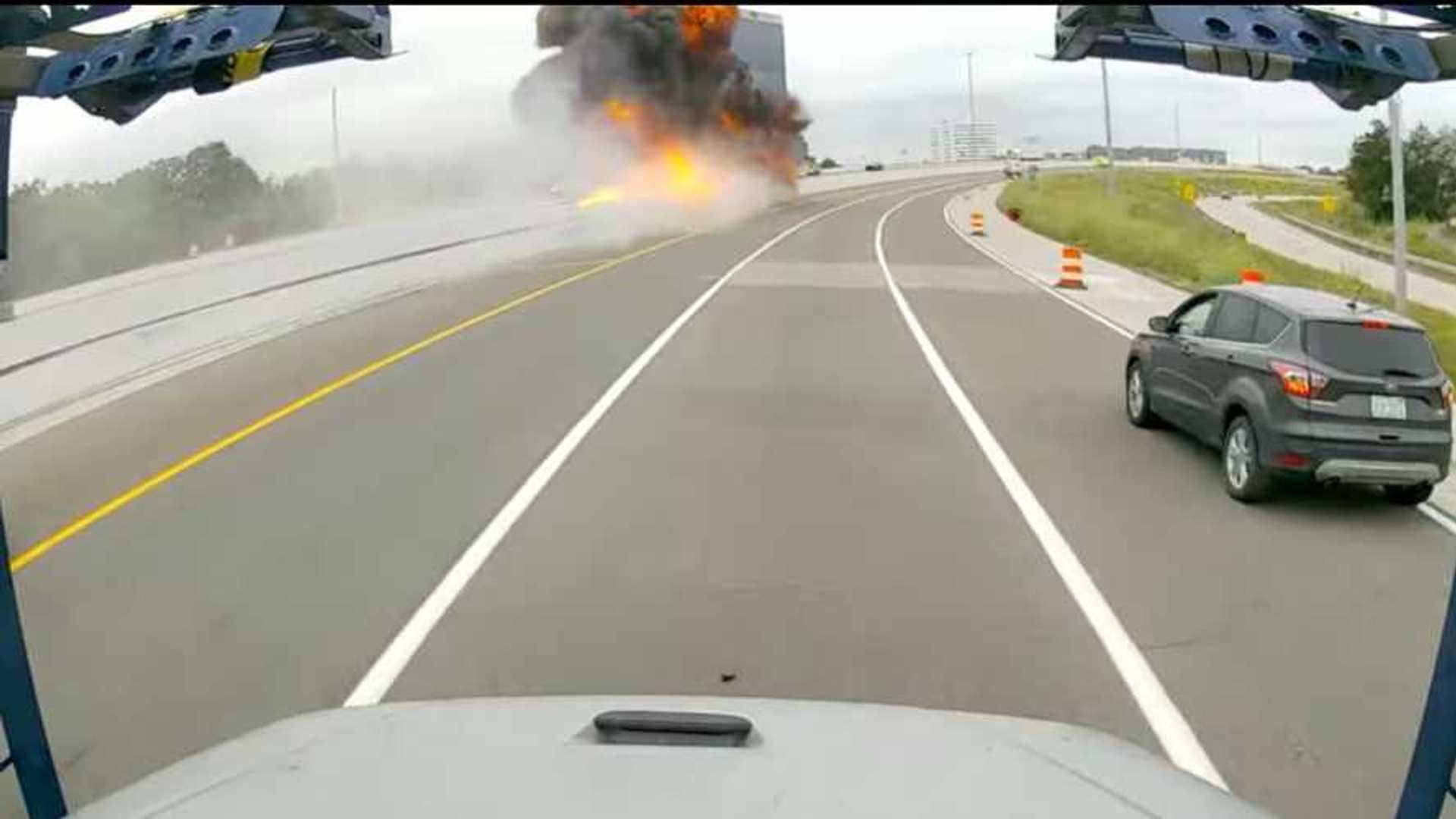 Fuel Tanker Explodes After Hitting Median Wall On Detroit Freeway - newspostwall Fuel Tanker Explodes After Hitting Median Wall On Detroit Freeway