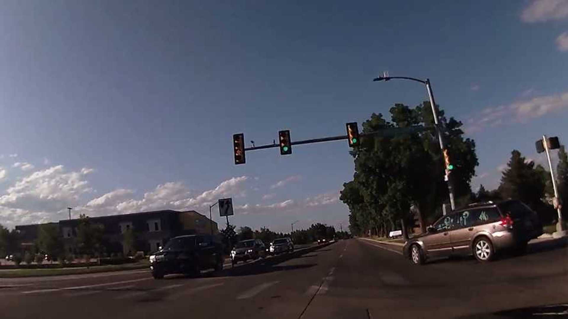 Watch This Mazda Miata With A Train Horn Save Itself From A Crash 1 Watch This Mazda Miata With A Train Horn Save Itself From A Crash