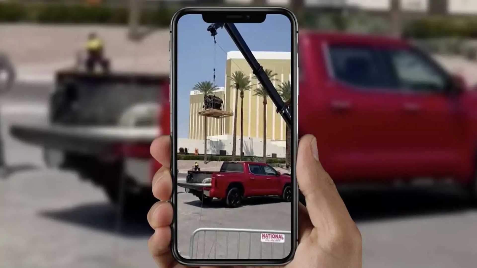 500-Pound Engine Dropped From Air Into 2022 Toyota Tundra Bed 1 500-Pound Engine Dropped From Air Into 2022 Toyota Tundra Bed