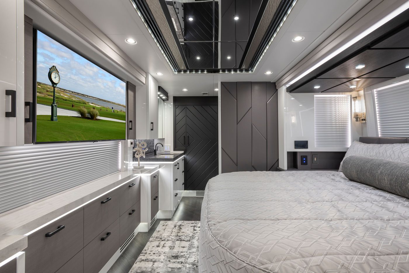 Luxury Rv Bedroom