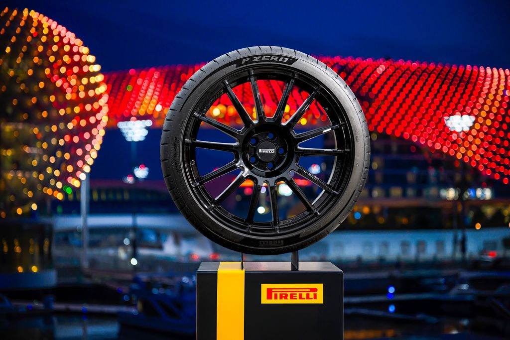 1743751744-pirelli-p-zero-1
