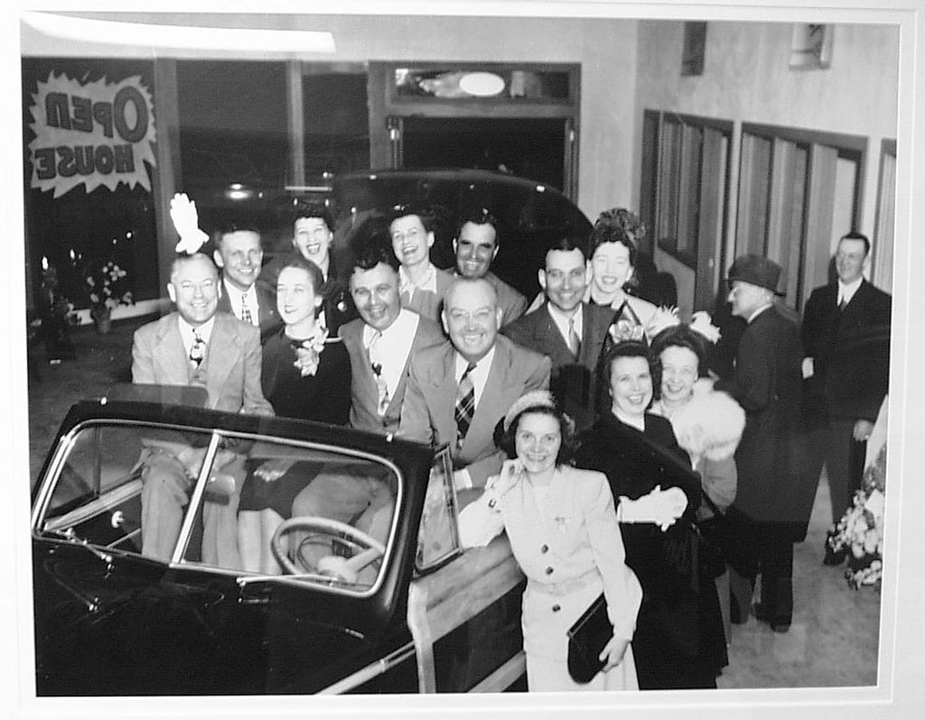 Dealer Details Pierre Ford and Pierre Chevrolet