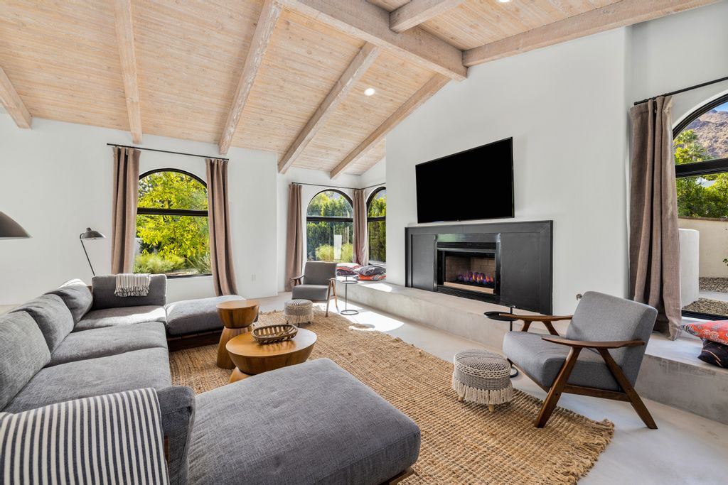 Pacaso Presents the Art of Buying a Second Home