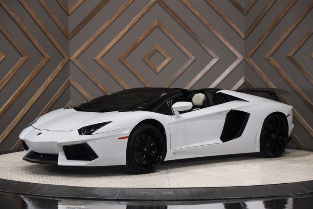 Discover Sarchione Auto Gallery’s Luxury Cars For Sale 10 Inventory