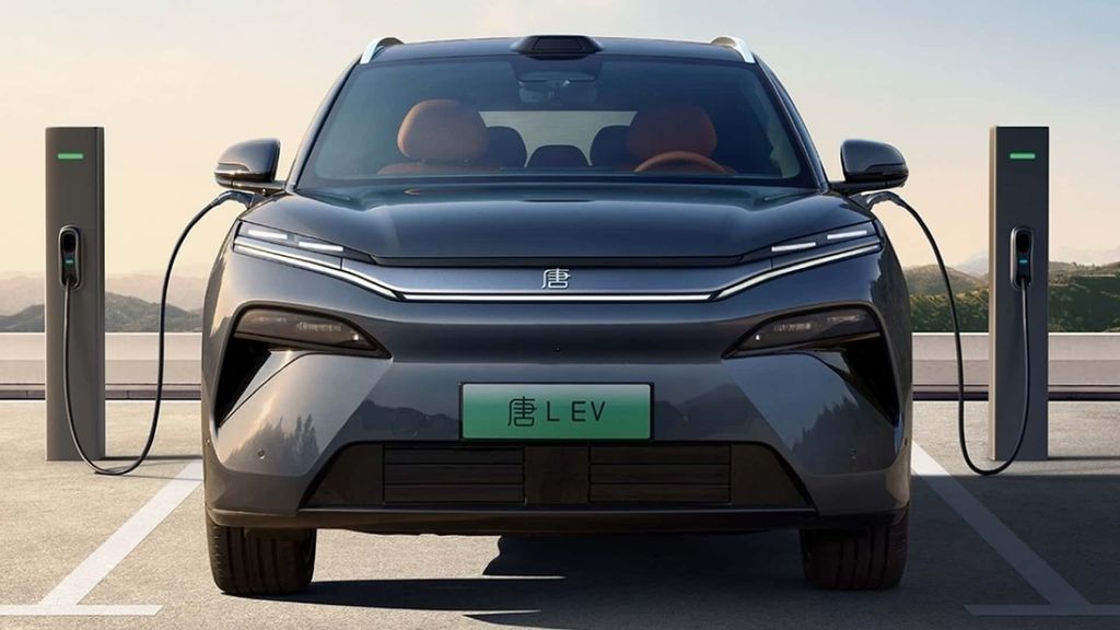 byd-tang-l-dual-charging