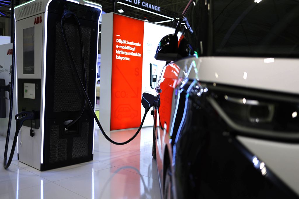 ev-charge-show-2025-1