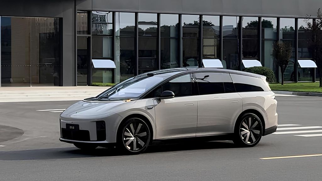 li-auto-i8