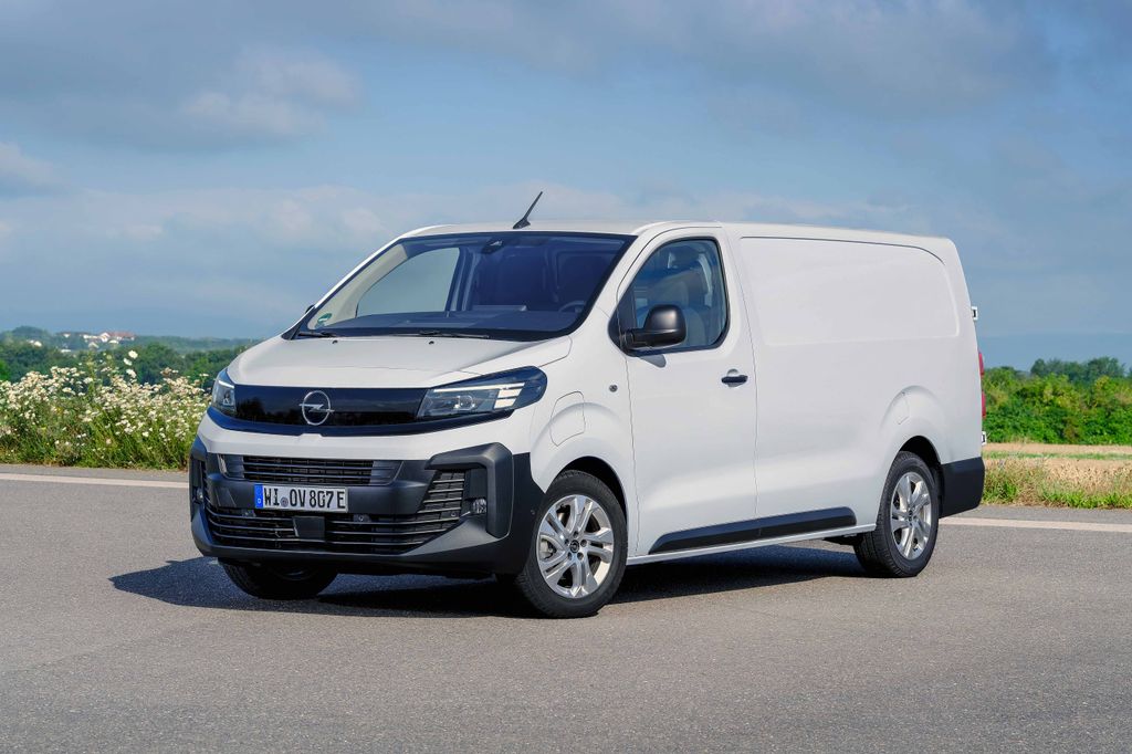 opel-vivaro-elektrik