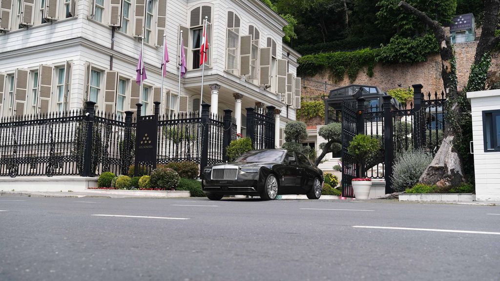 rollsroyceghostseriesii-1