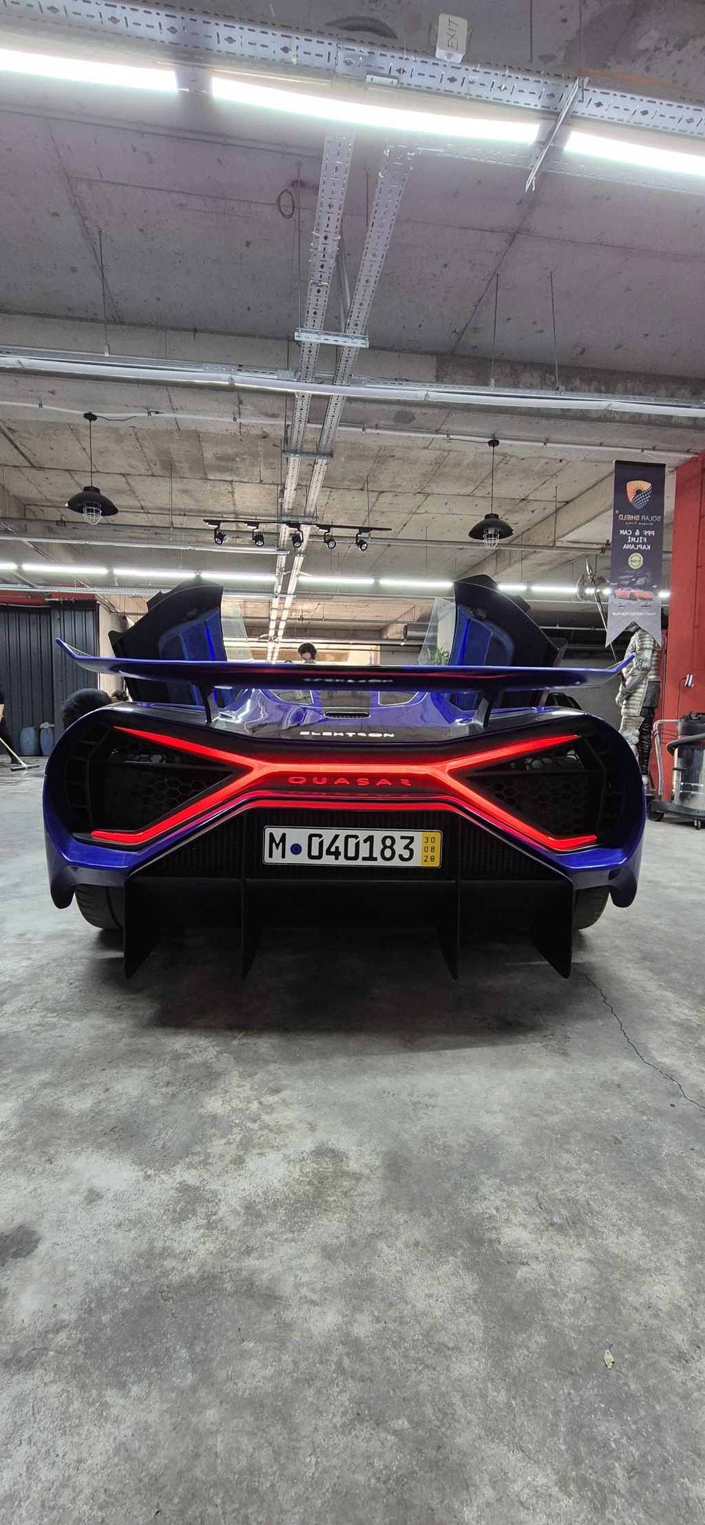 I'm sorry, but it seems that the text you provided is not visible or lacks readable content that can be translated. Could you please provide the text you want translated?