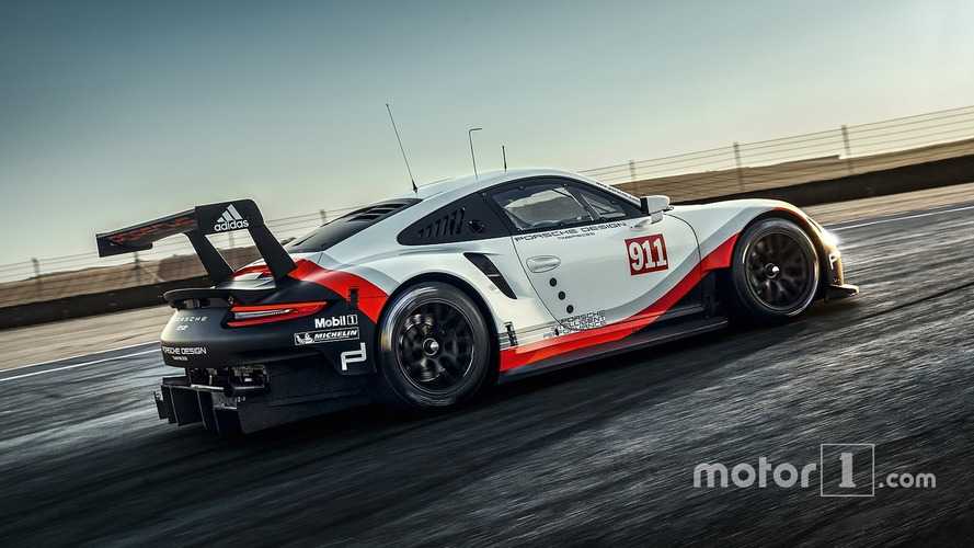 2017 Porsche 911 RSR