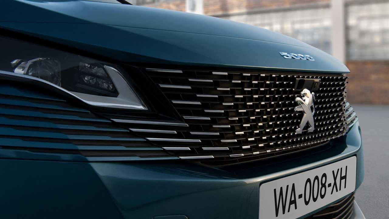 Peugeot 5008 2021