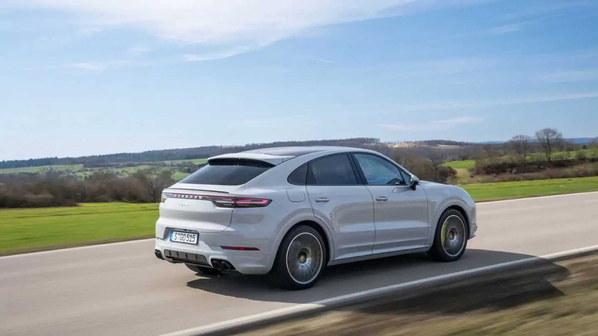 Porsche Cayenne Coupé EHybrid chega ao Brasil por R 495.000