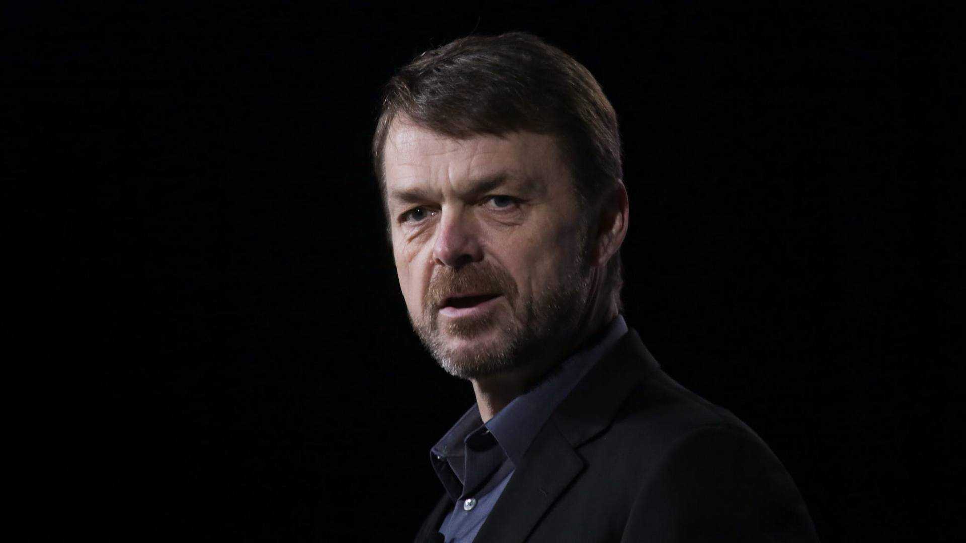 mike-manley-ne-sera-pas-le-nouveau-pdg-de-ferrari