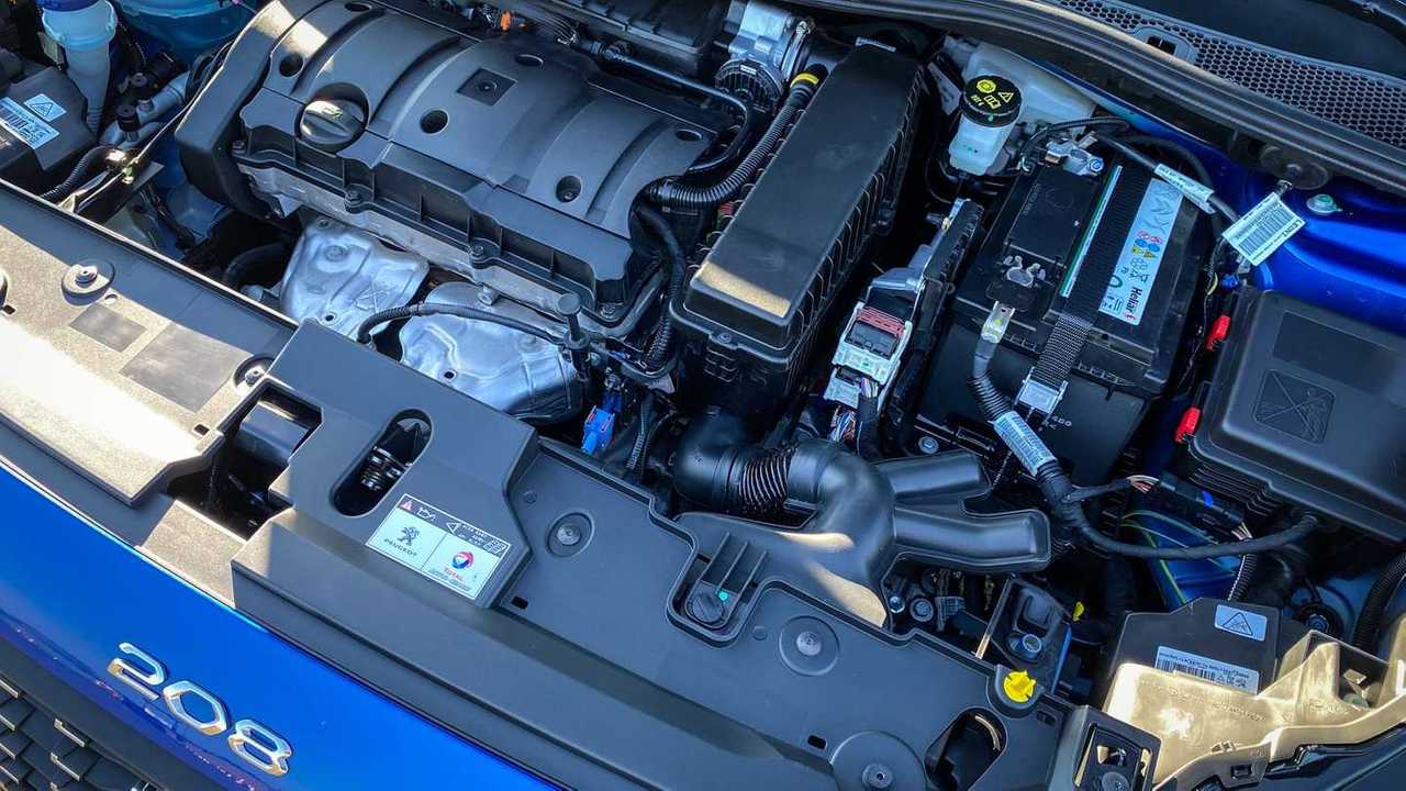 Peugeot 208 2021