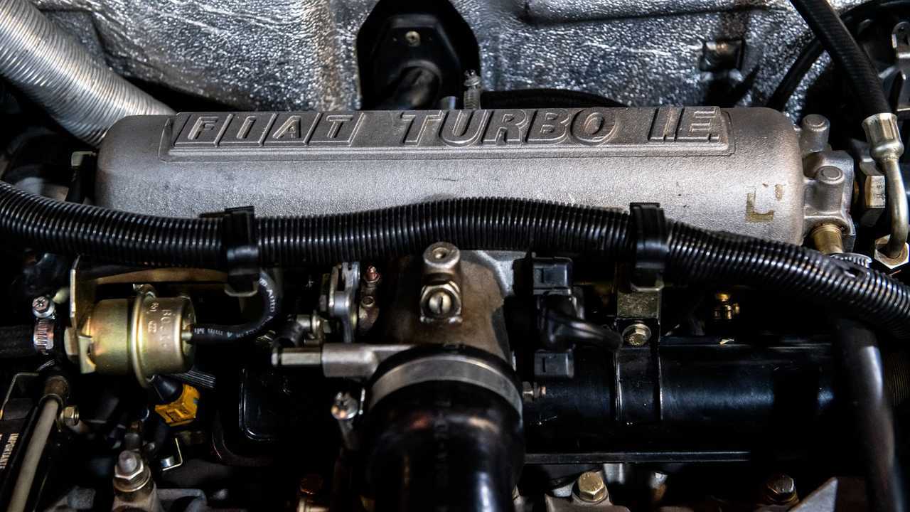 La Fiat Uno Turbo ad Auto e Moto d'Epoca 2020