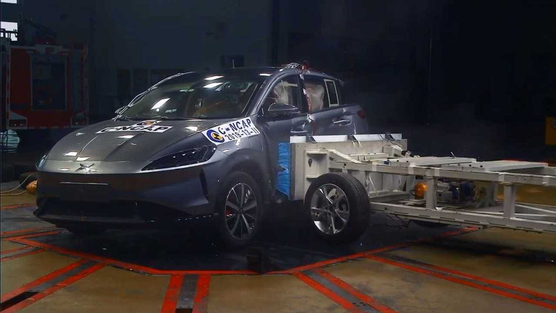 Il crash test del SUV elettrico cinese Xpeng G3 diventa un caso