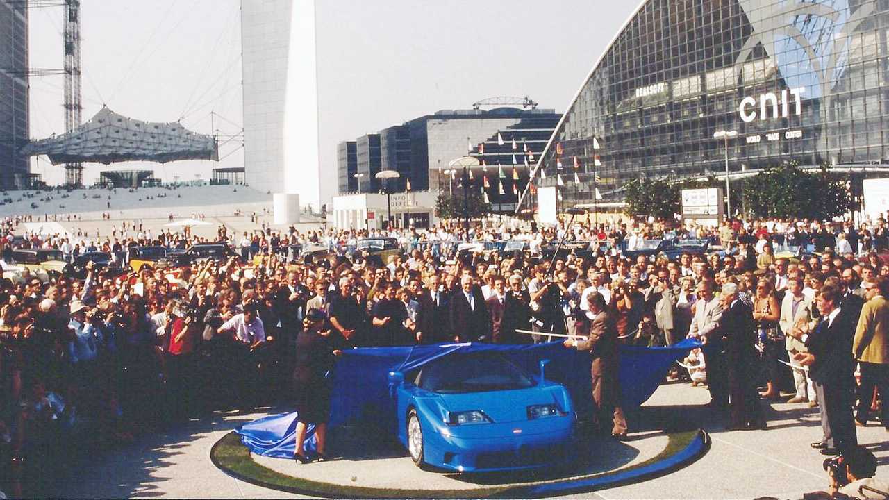 Bugatti EB110, la presentazione a Parigi del 14 settembre 1991