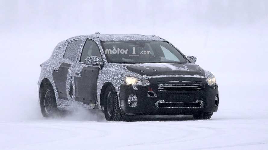 2018 Ford Focus casus fotoğrafları