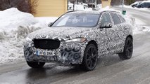 2018 Jaguar F-Pace SVR new spy photo