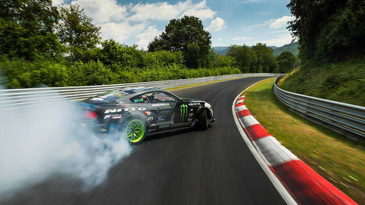 Ford Mustang Vaughn Gittin Jr. Nürburgring Drift