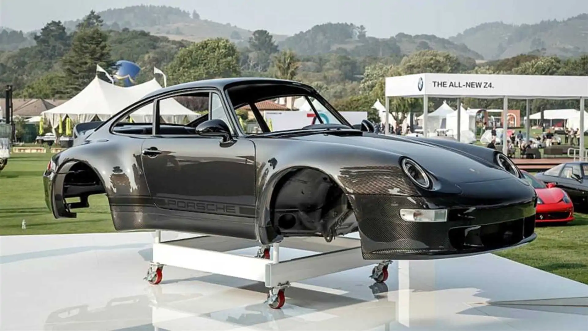 Una Porsche 911 Completamente In Fibra Di Carbonio