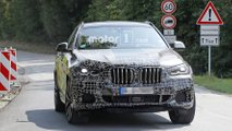 2020 BMW X6 new spy photo