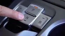 Auto elettrica, cosa fare quando si scarica