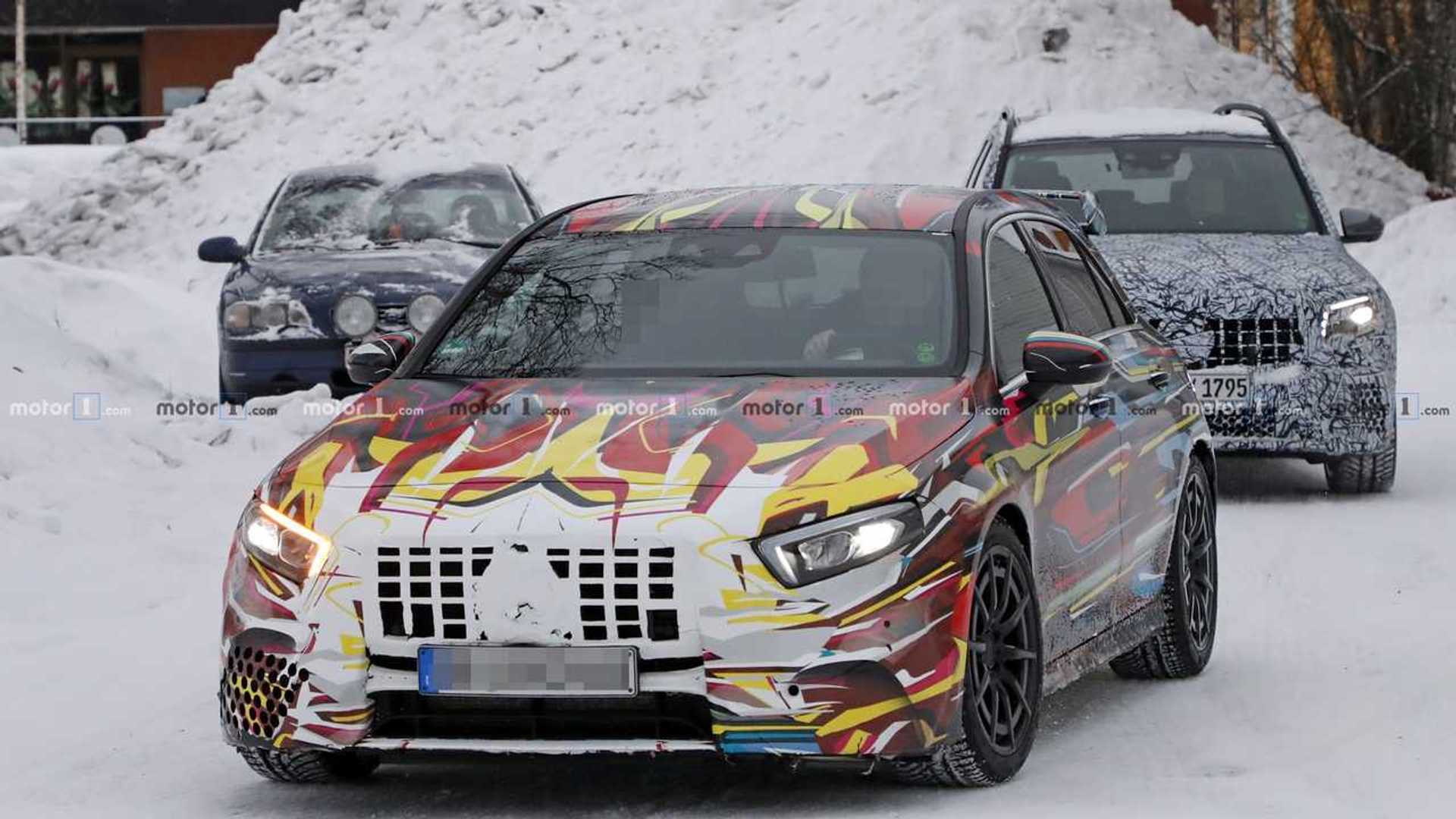 2020-mercedes-amg-a45-spy-photo.jpg