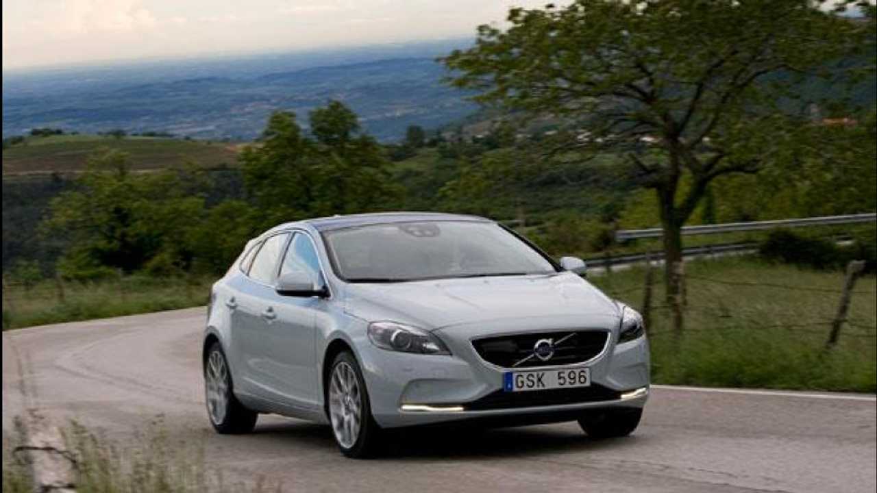 [Copertina] - Volvo V40 D2 Momentum