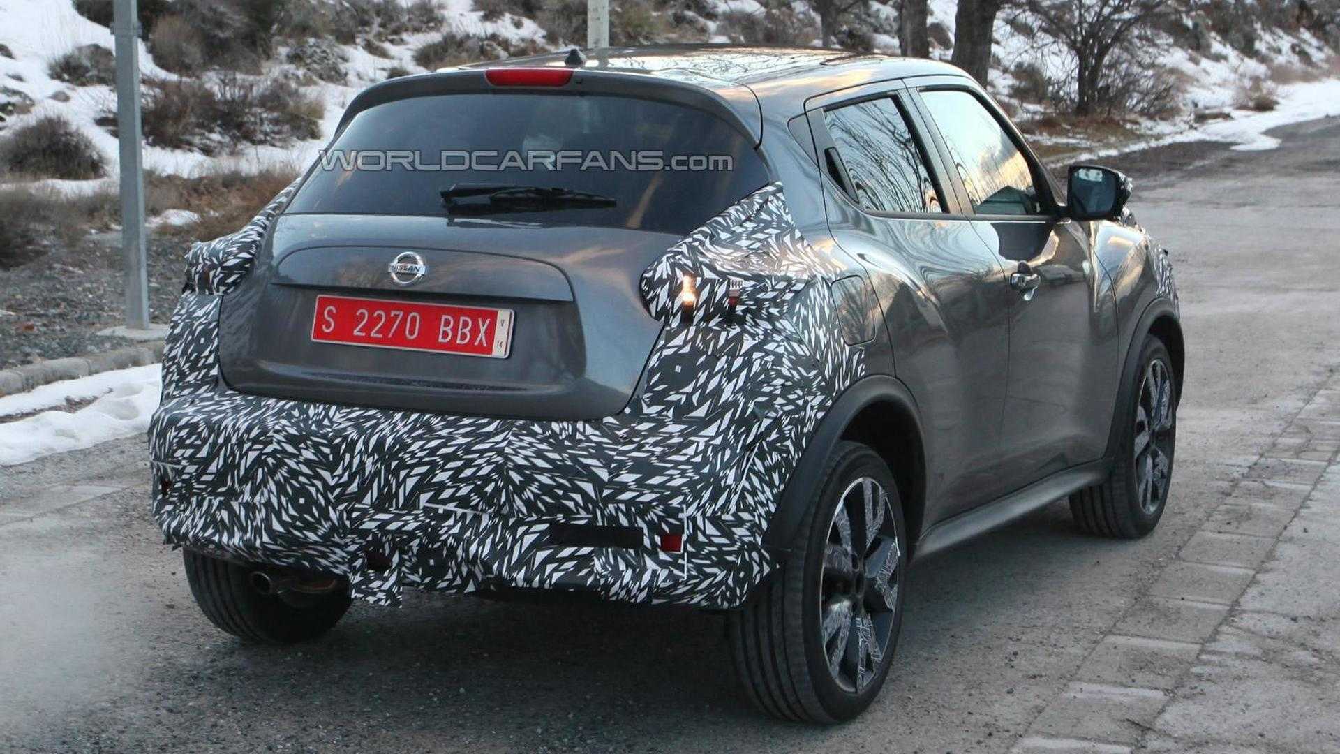 https://cdn.motor1.com/images/mgl/0NPR9/s6/2014-446748-nissan-juke-facelift-spy-photo1.jpg