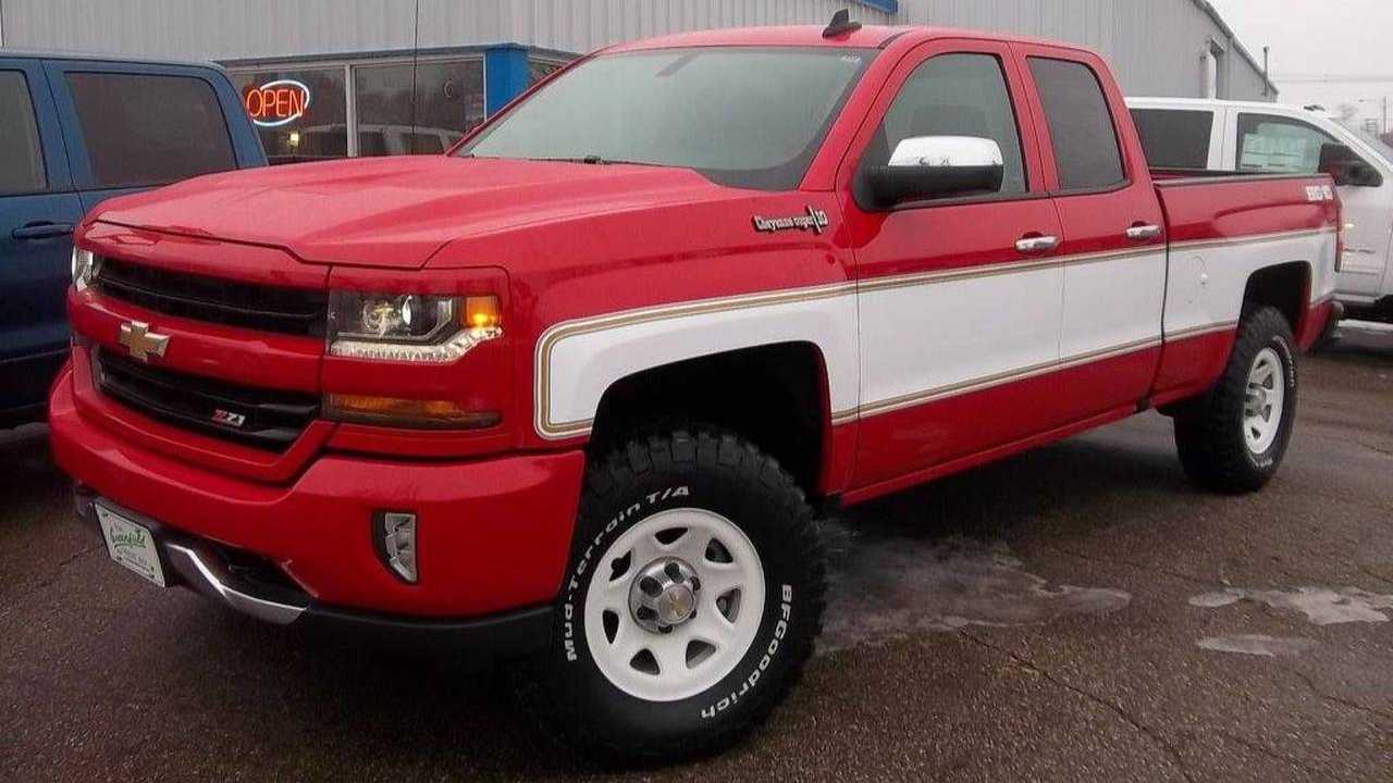 This Retro Cheyenne Conversion Of A Modern Silverado Is Awesome