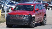 Jeep Grand Cherokee Trackhawk spy photo