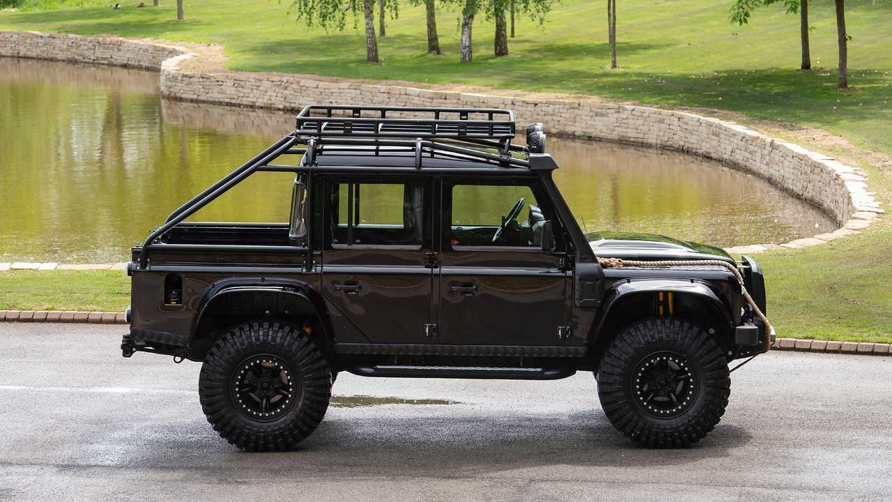 Land Rover Defender de Spectre en venta