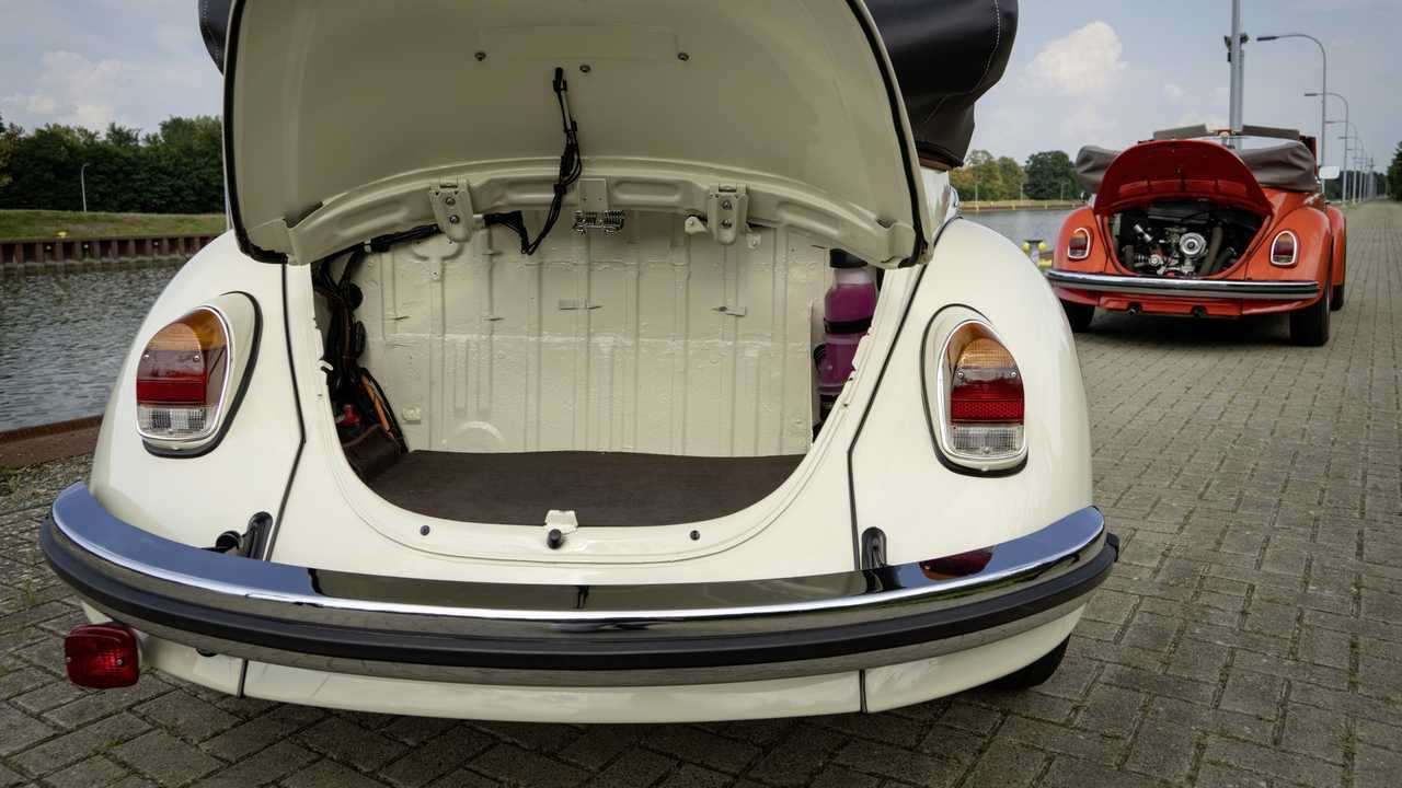 VW aiuta il retrofit di uno scarabeo originale con il progetto eKäfer