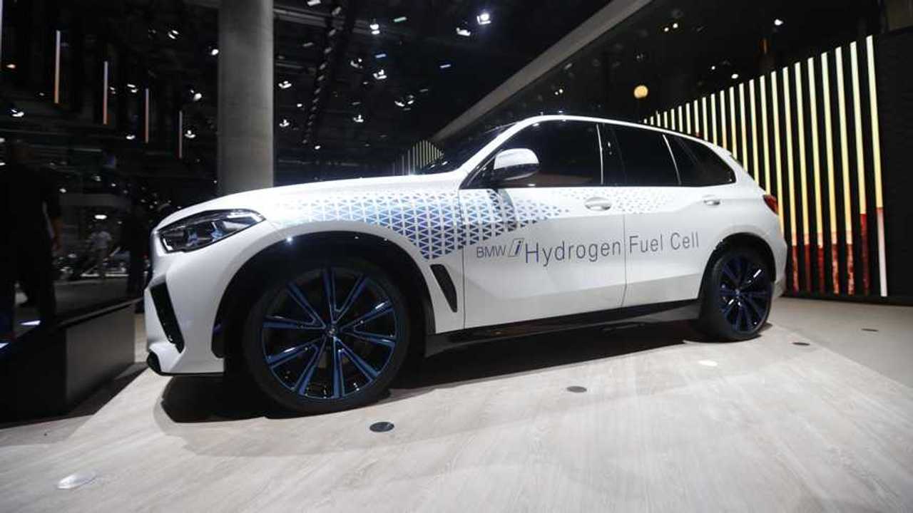 BMW X5 i-Hydrogen Next