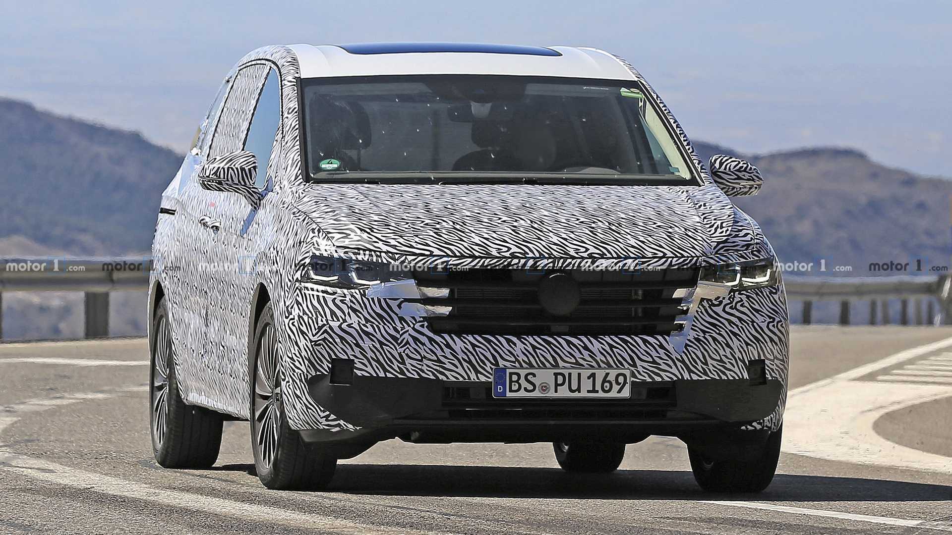 Bmw Of Newton >> VW Viloran Spy Shots Show New MPV For China Bmw Of Newton >> VW Viloran Spy Shots Show New MPV For China