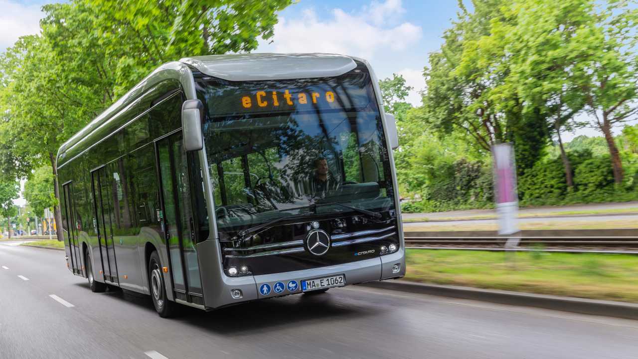 Mercedes, camion e bus