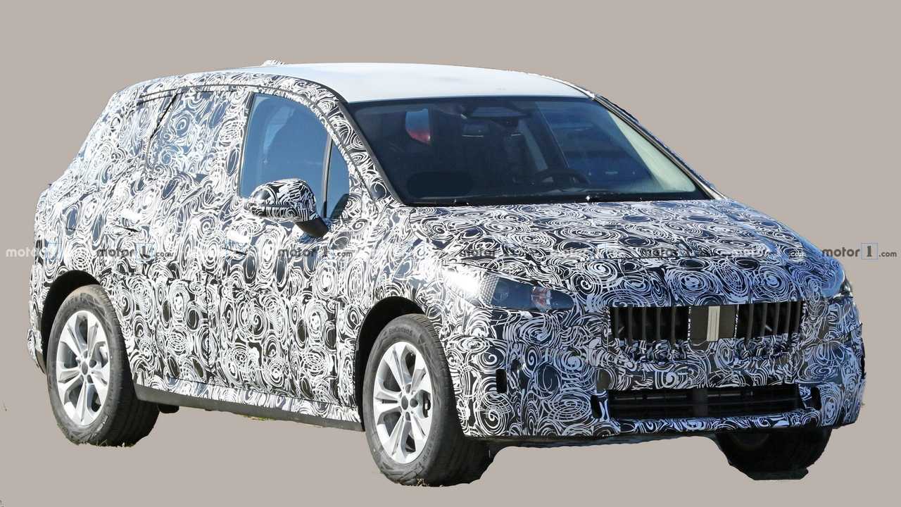 BMW 2 Series Active Tourer first spy photo