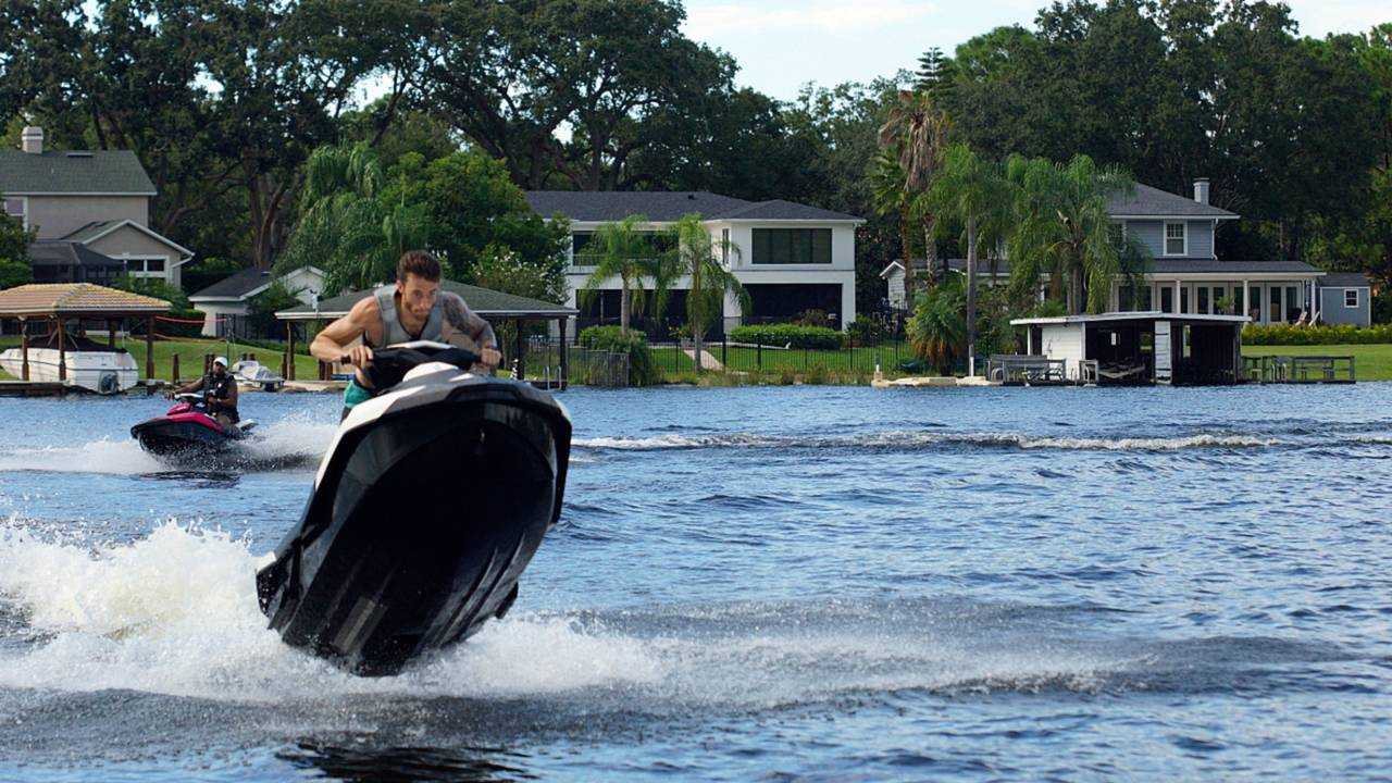 2014 Sea-Doo Spark Review - Rides Like a Sportbike