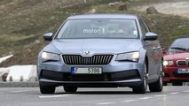 Skoda Superb spy photo