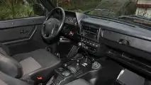 Intérieur urbain Lada 4x4