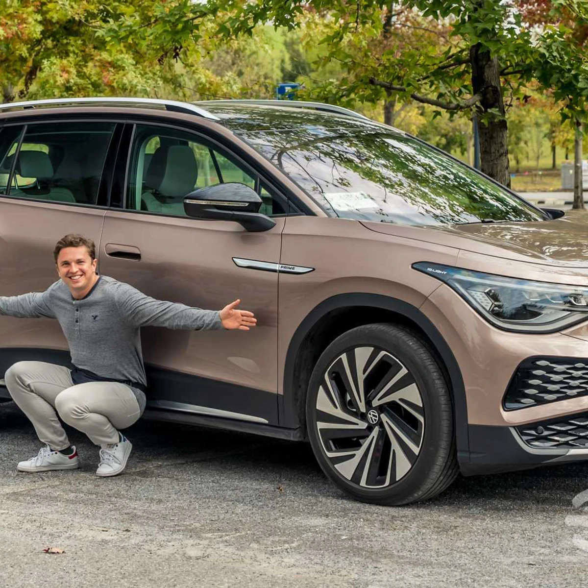 2022 VW ID.6 Shows Its Competencies In Walkaround Video