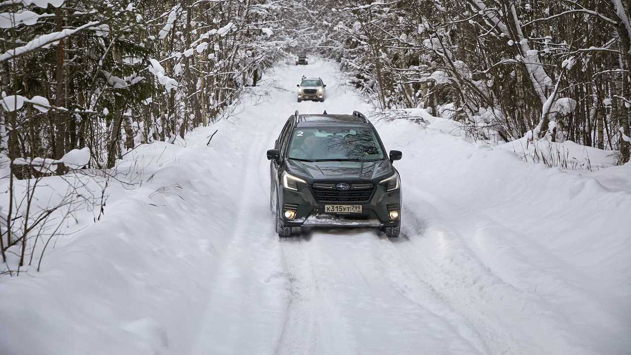 Subaru Forester 2022 тест-драйв
