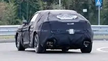 Foto - Ferrari Purosangue, nuove foto spia dei collaudi