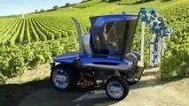 Pininfarina-Designed New Holland Straddle Tractor Concept
