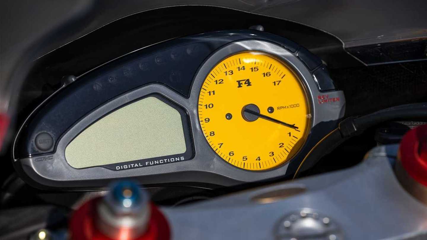 mv agusta f4 750 s