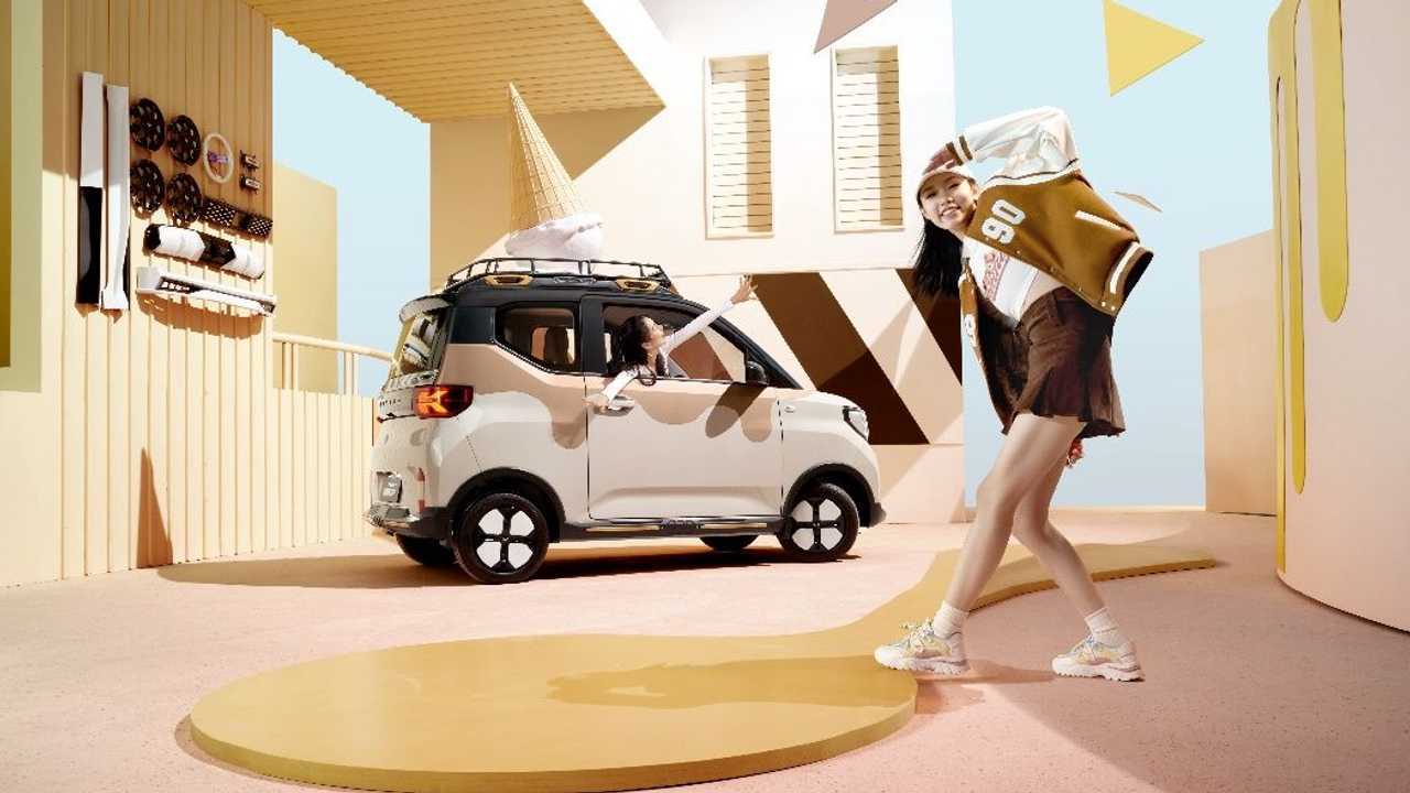 Wuling Hongguang Mini EV Gameboy